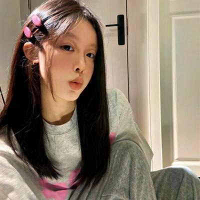 墙里的女人